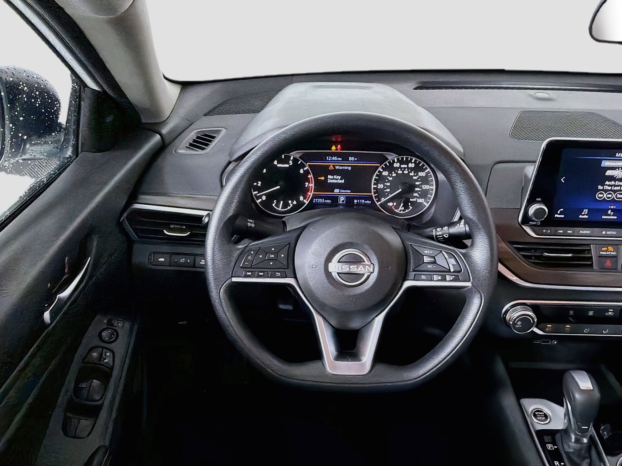 Used 2024 Nissan Altima 2.5 SV FWD image 18