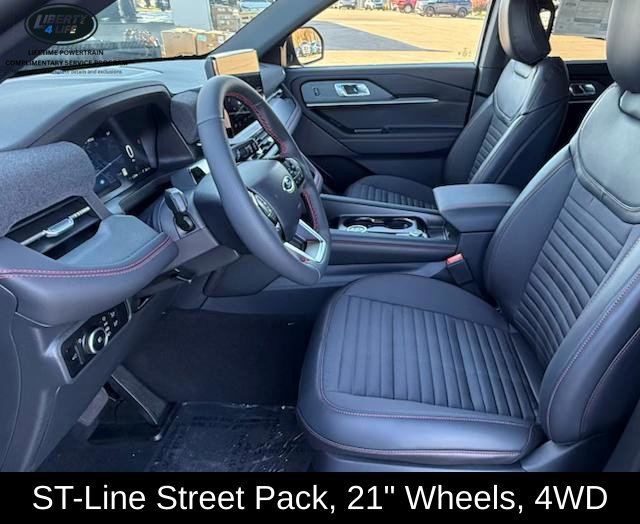 Used 2027 Ford Explorer ST-Line w/ Premium Package AWD/4WD image 12