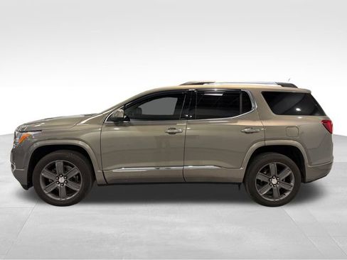 Used 2019 GMC Acadia Denali w/ Technology Package image 4