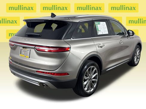 Used 2021 Lincoln Corsair FWD w/ Premium Package image 4