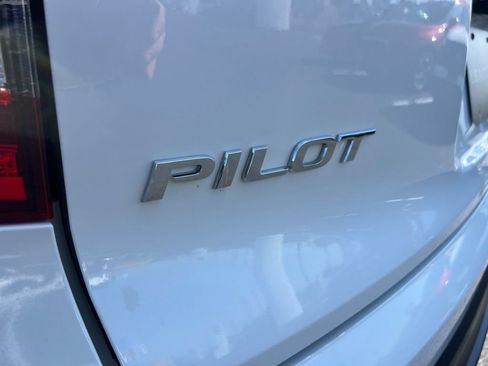 Used 2021 Honda Pilot Special Edition image 32