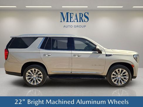 Used 2024 GMC Yukon Denali image 7