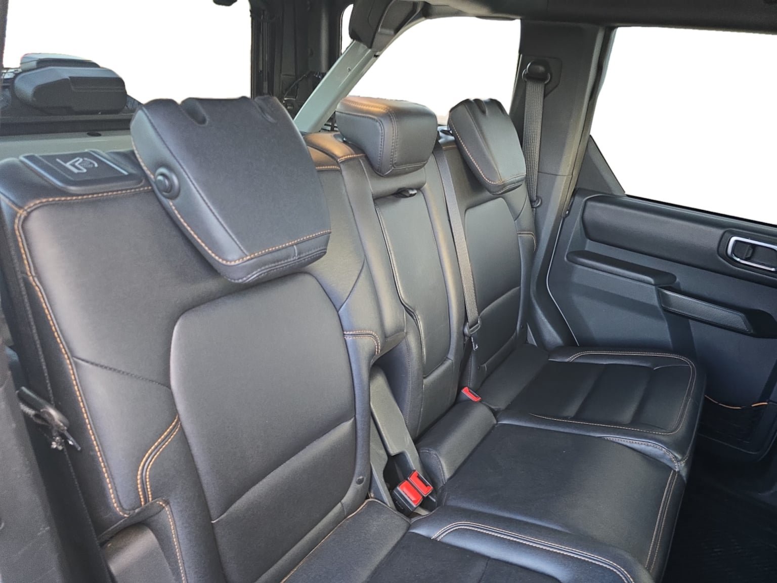 Used 2024 Ford Bronco Badlands AWD/4WD image 22