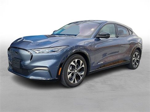 Used 2021 Ford Mustang Mach-E Premium image 3