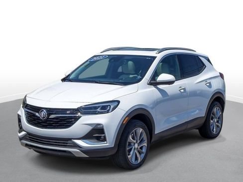 Used 2021 Buick Encore GX Essence w/ Advanced Technology Package AWD/4WD image 4