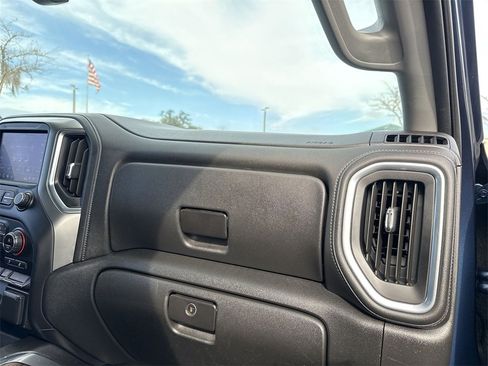 Used 2019 Chevrolet Silverado 1500 RST image 28