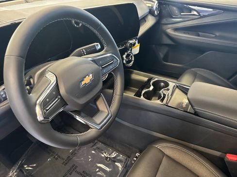New 2026 Chevrolet Blazer EV LT AWD/4WD image 10