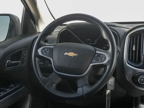 Used 2022 Chevrolet Colorado LT image 14