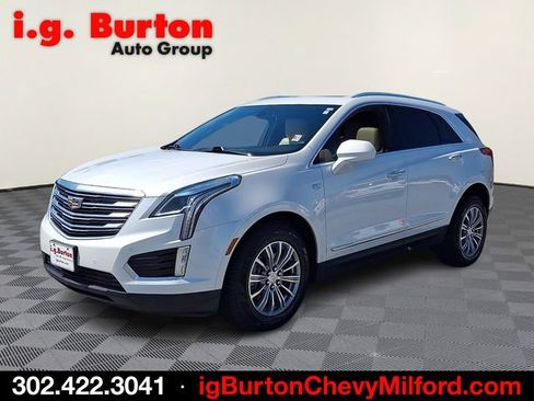 Certified 2018 Cadillac XT5 Luxury w/ Driver Awareness Package AWD/4WD image 3