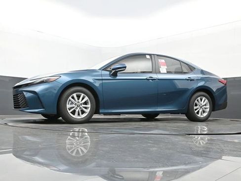 New 2026 Toyota Camry LE w/ Convenience Package image 26