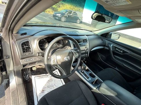 Used 2015 Nissan Altima 2.5 S w/ Power Driver Seat Package FWD image 16