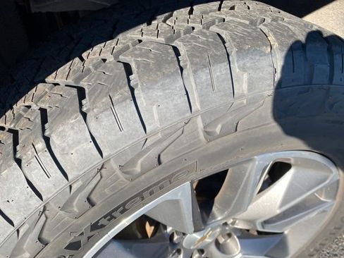 Used 2022 Chevrolet Silverado 1500 LT image 22