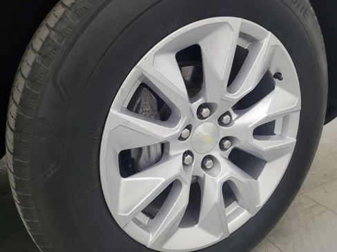 Used 2021 Chevrolet Silverado 1500 Custom RWD image 31