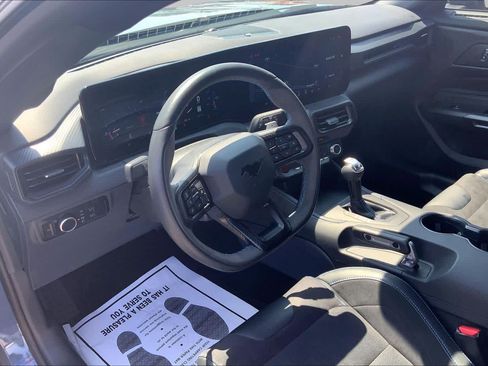 Used 2025 Ford Mustang Dark Horse RWD image 18