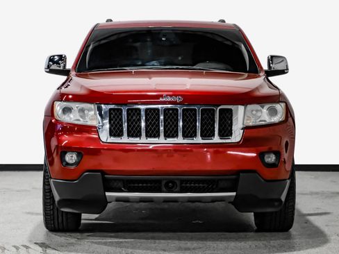 Used 2013 Jeep Grand Cherokee Overland w/ Advance Technology Group AWD/4WD image 3