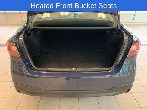 Used 2025 Subaru Legacy Premium AWD/4WD image 12