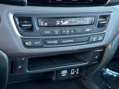 Used 2023 Honda Ridgeline RTL image 15