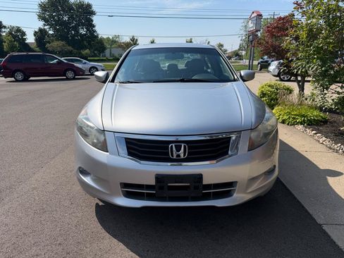 Used 2009 Honda Accord EX-L image 2