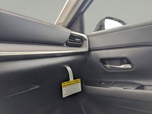 New 2026 Nissan Kicks SV image 29