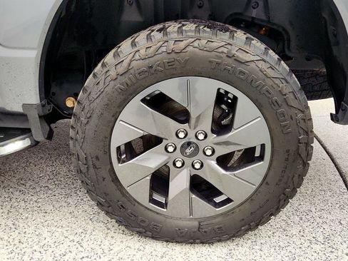 Used 2022 Ford F150 Lightning Lariat AWD/4WD image 9