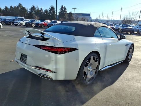 New 2026 Mercedes-Benz Maybach SL 680 image 7