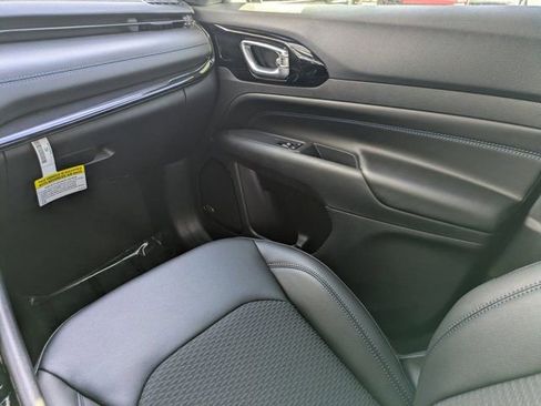 New 2026 Jeep Compass Latitude w/ Sun and Sound Group AWD/4WD image 15