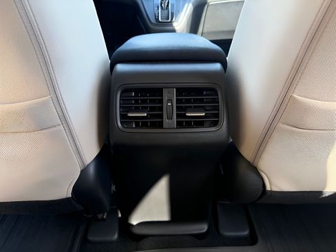 Used 2015 Honda CR-V EX image 12