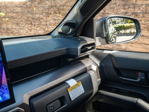 New 2026 Toyota 4Runner TRD Off-Road Premium image 24