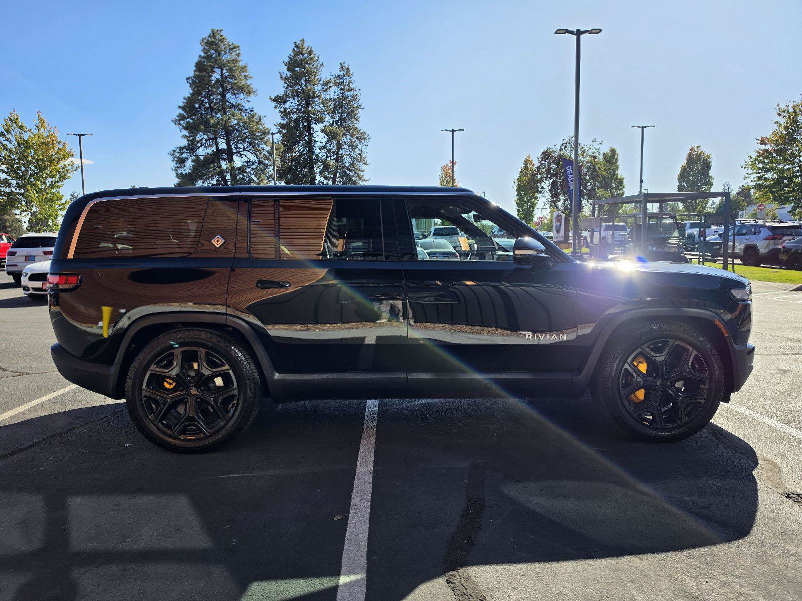 Used 2023 Rivian R1S Adventure Quad AWD/4WD image 7