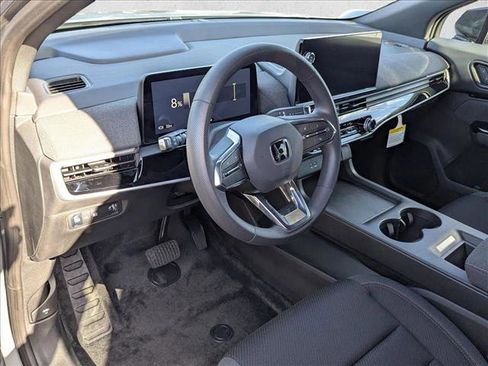 New 2025 Honda Prologue EX image 3