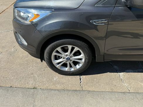 Used 2019 Ford Escape SEL AWD/4WD image 44