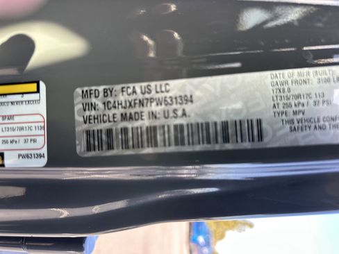 Used 2023 Jeep Wrangler Unlimited Rubicon w/ Xtreme 35 Tire Package image 32