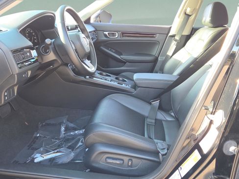 Used 2024 Honda Civic EX-L image 9