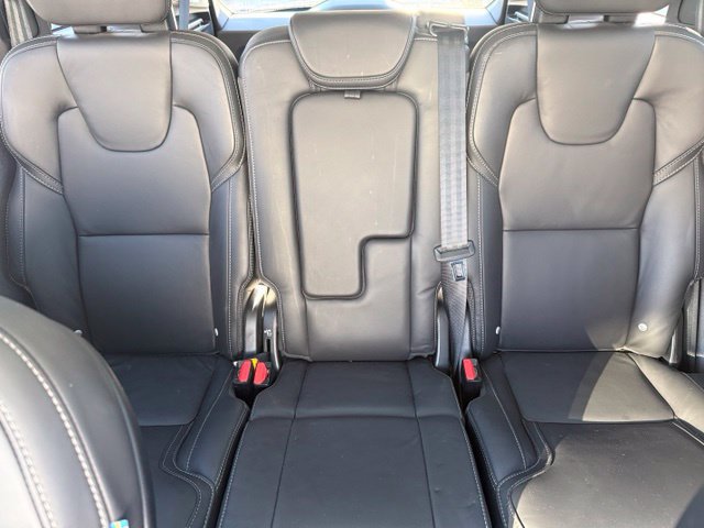 Used 2025 Volvo XC90 T8 Ultra w/ Protection Package Premier AWD/4WD image 14