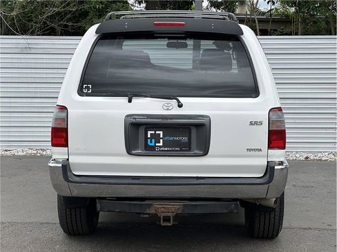 Used 2000 Toyota 4Runner SR5 AWD/4WD image 11