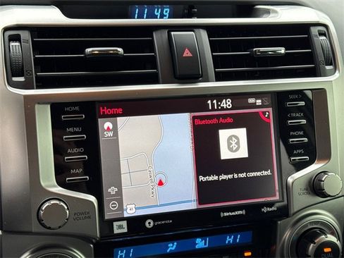 Used 2020 Toyota 4Runner image 28