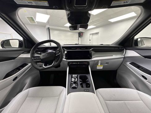 New 2026 Jeep Cherokee Laredo AWD/4WD image 10