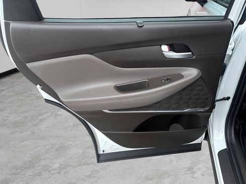 Used 2020 Hyundai Santa Fe SEL image 17