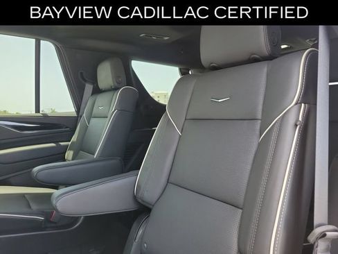 Certified 2024 Cadillac Escalade Sport AWD/4WD image 31
