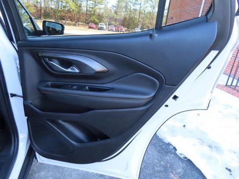 Used 2018 GMC Terrain SLT w/ Infotainment Package II image 23