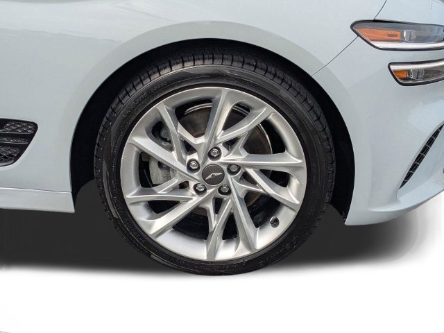 Used 2022 Genesis G70 2.0T RWD image 18