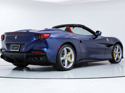 Certified 2023 Ferrari Portofino M image 8