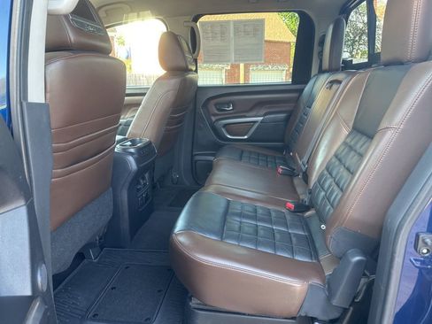 Used 2017 Nissan Titan Platinum Reserve AWD/4WD image 19