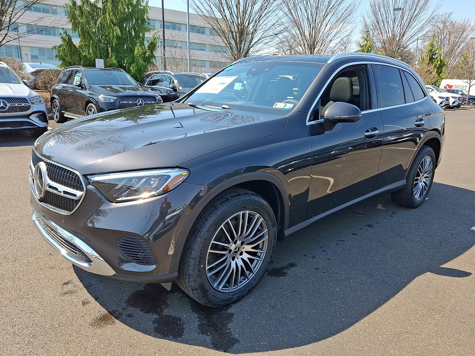 New 2026 Mercedes-Benz GLC 300 4MATIC image 3