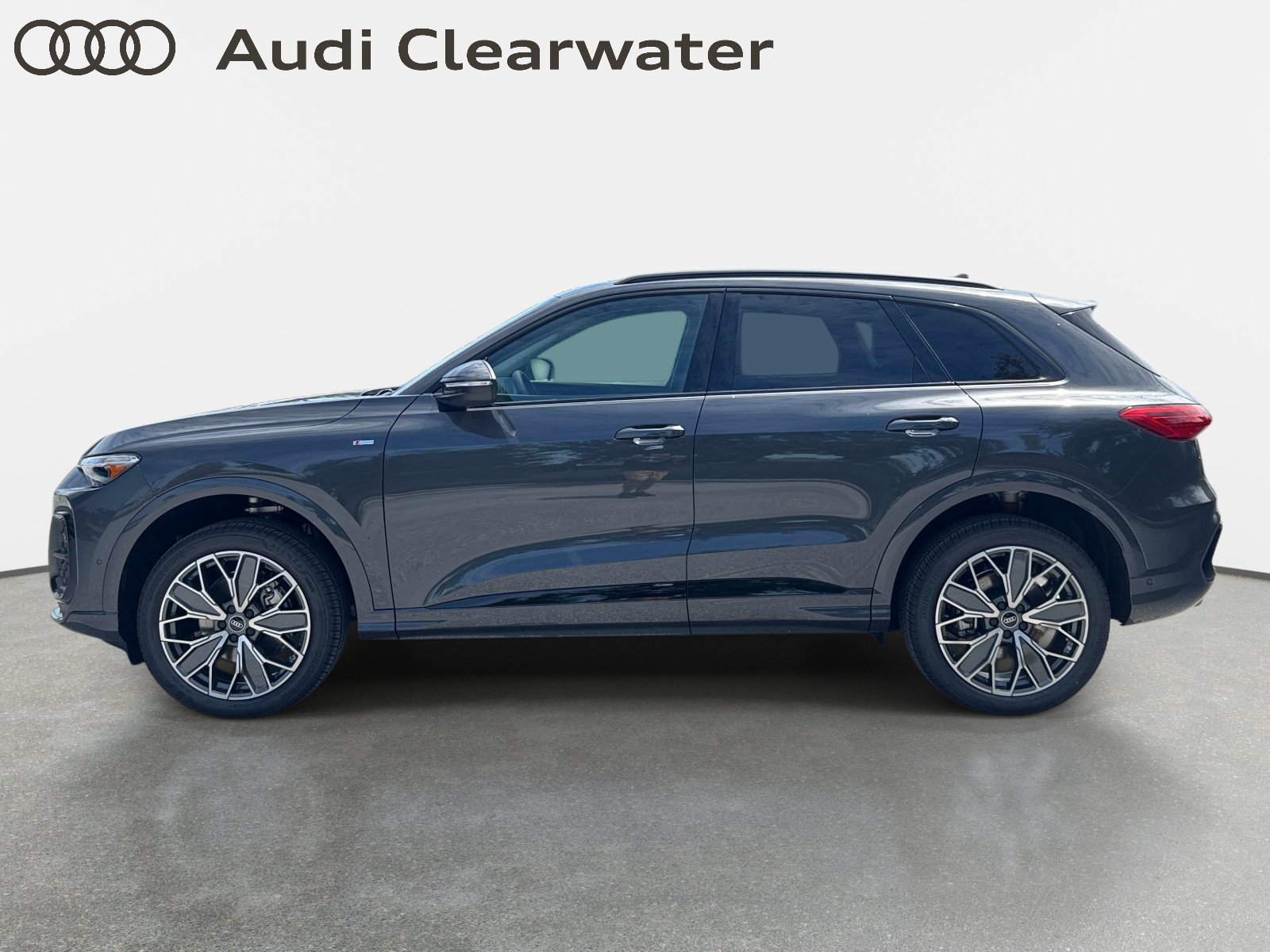 New 2026 Audi Q5 Premium Plus AWD/4WD image 2