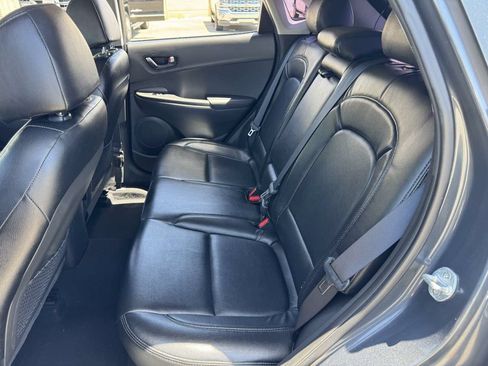 Used 2020 Hyundai Kona SE FWD image 17