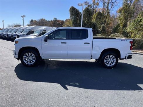 Used 2020 Chevrolet Silverado 1500 Custom w/ Custom Convenience Package image 27