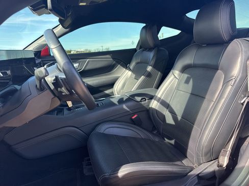 Used 2024 Ford Mustang GT Premium image 13