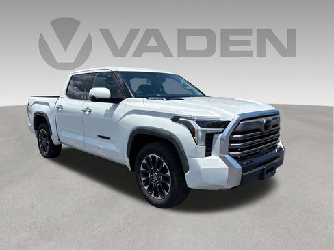 Used 2023 Toyota Tundra Limited w/ Power Package RWD image 30
