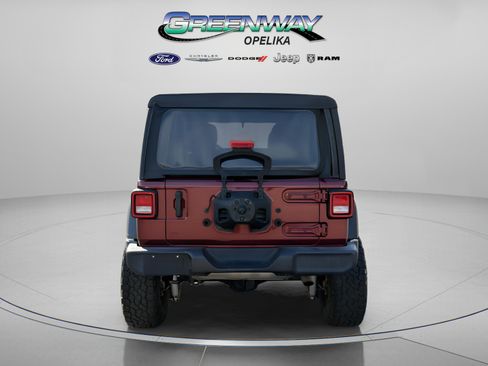 Used 2021 Jeep Wrangler Unlimited Sport image 12